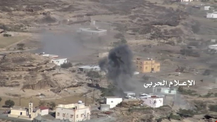 مقتل قيادات من قوات هادي بقصف صاروخي للجيش اليمني واللجان على الحدود اليمنية السعودية مقتل قيادات من قوات هادي بقصف صاروخي للجيش اليمني واللجان على الحدود اليمنية السعودية