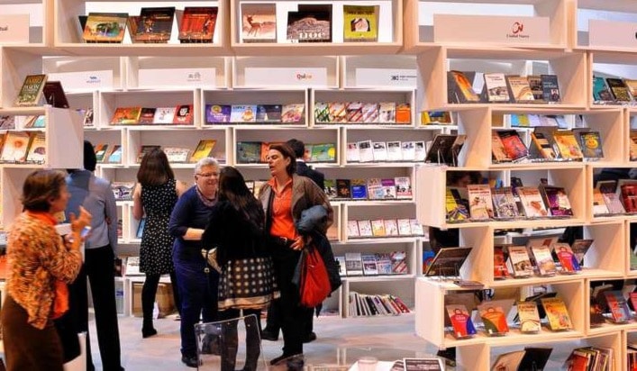 1500 كتاب روسي في معرض باريس للكتاب 1500 كتاب روسي في معرض باريس للكتاب