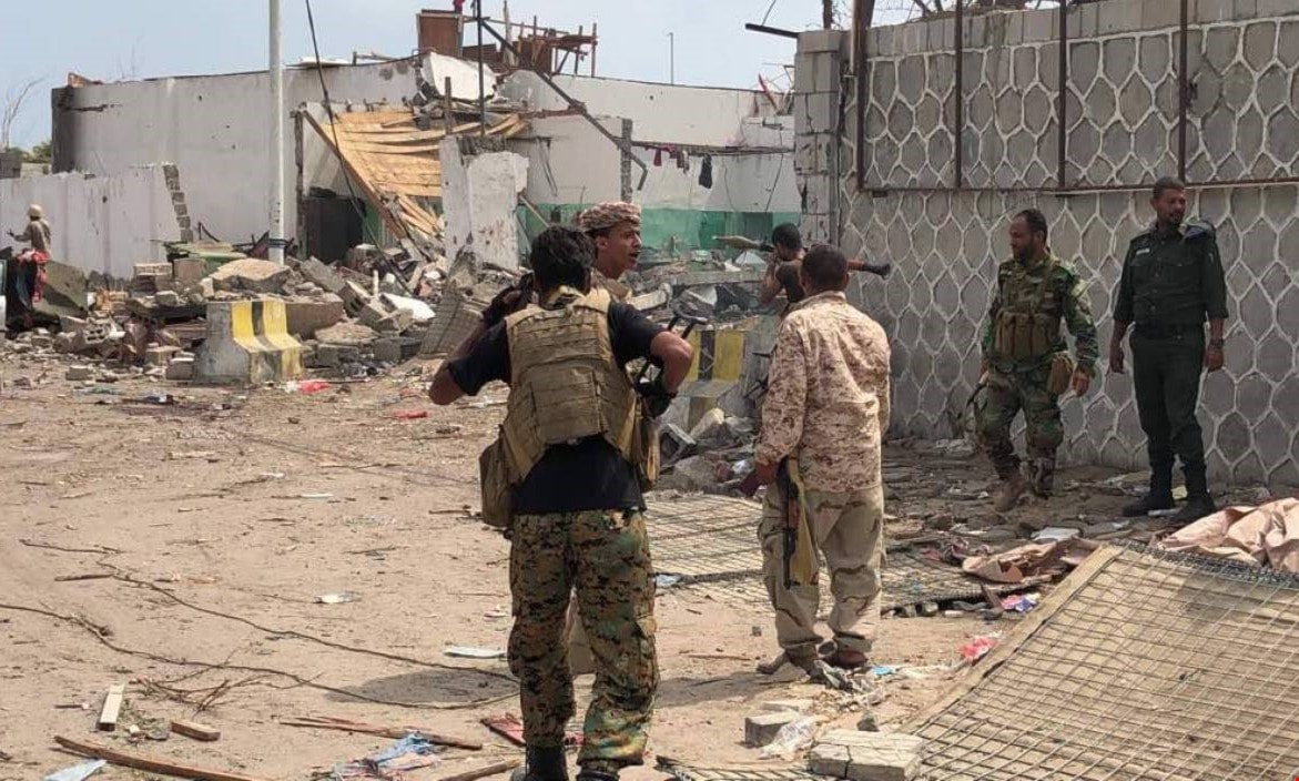 المجلس الانتقالي الجنوبي في اليمن يقول إن تطور المشهد في عدن نتج عن إعتداء قوات تابعة لحكومة أحمد بن دغر المجلس الانتقالي الجنوبي في اليمن يقول إن تطور المشهد في عدن نتج عن إعتداء قوات تابعة لحكومة أحمد بن دغر