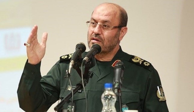 دهقان: طهران تعتقد أن الدبلوماسيين الإيرانيين الأربعة مازالوا أحياء دهقان: طهران تعتقد أن الدبلوماسيين الإيرانيين الأربعة مازالوا أحياء