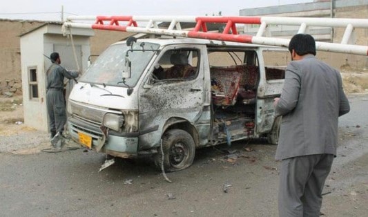 تفجير يستهدف حافلة تقل موظفين حكوميين قرب أحد أكبر سجون العاصمة كابل تفجير يستهدف حافلة تقل موظفين حكوميين قرب أحد أكبر سجون العاصمة كابل