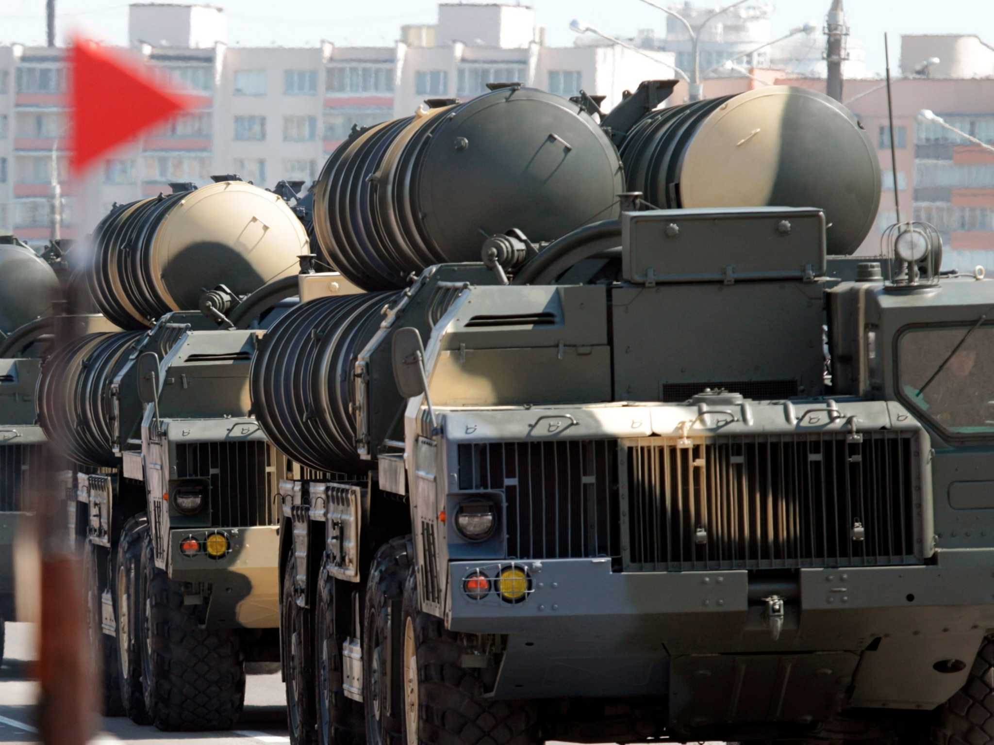 بوصول S-300 أصاب المنظومة السياسية والعسكرية لإسرائيل وواشنطن حالة من الارتباك الاستراتيجي بوصول S-300 أصاب المنظومة السياسية والعسكرية لإسرائيل وواشنطن حالة من الارتباك الاستراتيجي