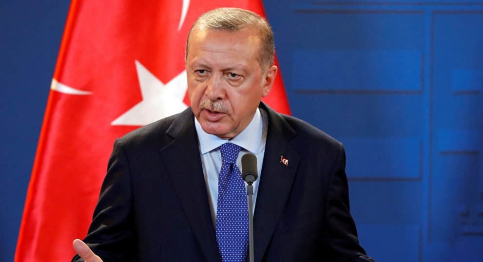 أردوغان: العملية لا تستهدف الجنود الأميركيين بل ستتيح إمكانية تعاون بناء معهم أردوغان: العملية لا تستهدف الجنود الأميركيين بل ستتيح إمكانية تعاون بناء معهم