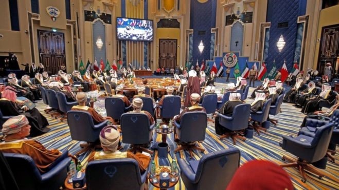 تبقى وحدة مجلس التعاون ولو شكلياً أمراً ضرورياً ومطلوباً تبقى وحدة مجلس التعاون ولو شكلياً أمراً ضرورياً ومطلوباً