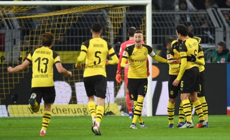 فاز دورتموند على فيردر بريمن 2-1 (أ ف ب) فاز دورتموند على فيردر بريمن 2-1 (أ ف ب)