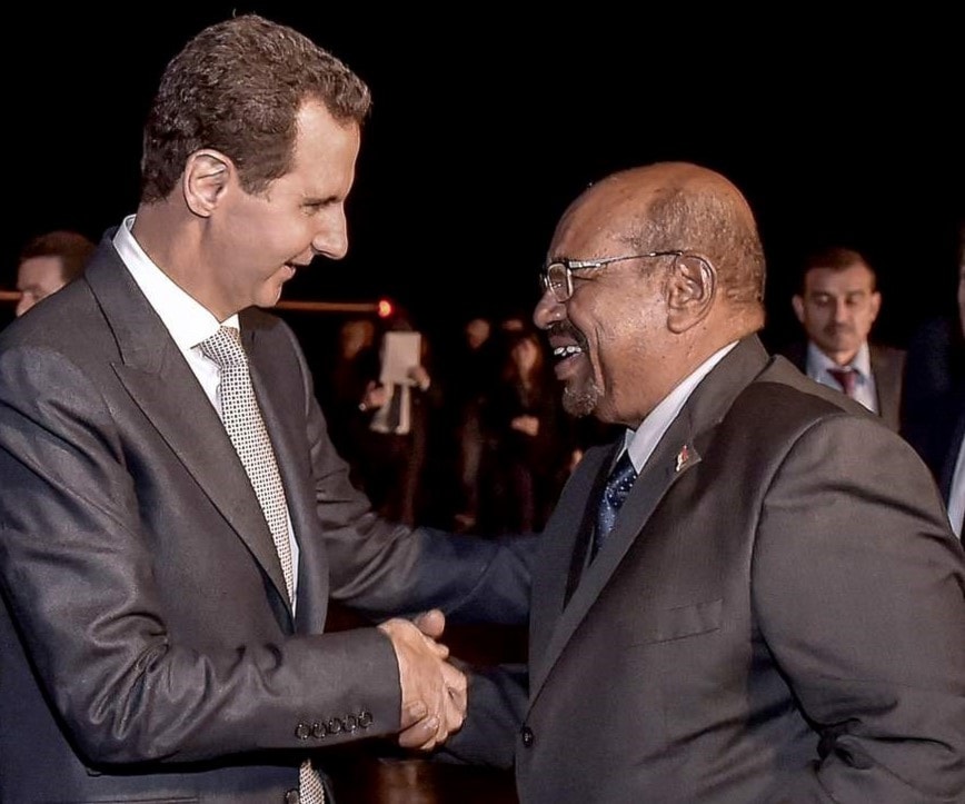 كأنّ رئيس السودان بتعبيره، قد بوّأ نفسه مكان المصلح في الأمّة كأنّ رئيس السودان بتعبيره، قد بوّأ نفسه مكان المصلح في الأمّة