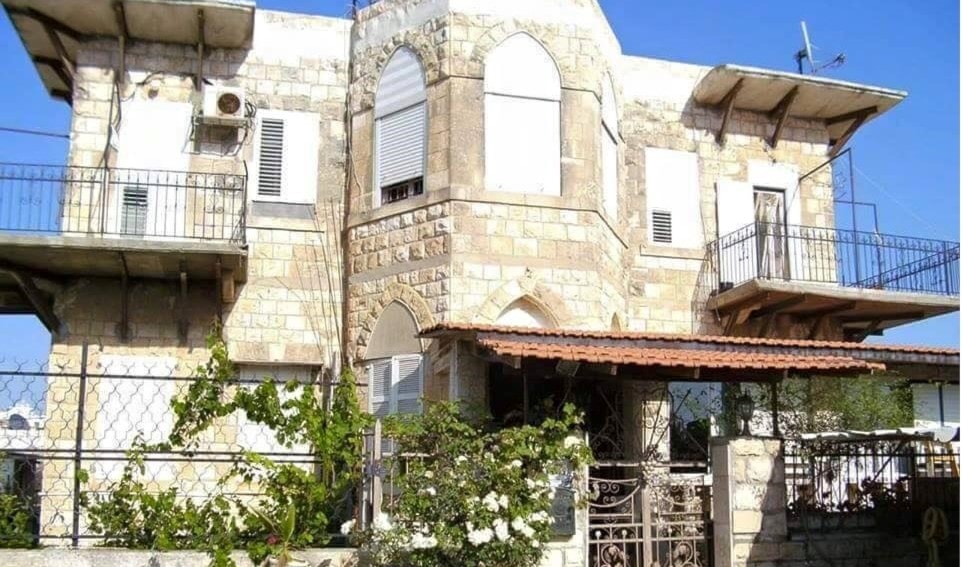 منزل عائلة الأديب الشهيد غسان كنفاني منزل عائلة الأديب الشهيد غسان كنفاني