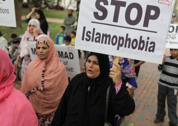 هذه الجماعات أو التنظيمات الوهّابية الجهادية المتطرّفة، هي أبعد ما تكون عن الإسلام هذه الجماعات أو التنظيمات الوهّابية الجهادية المتطرّفة، هي أبعد ما تكون عن الإسلام