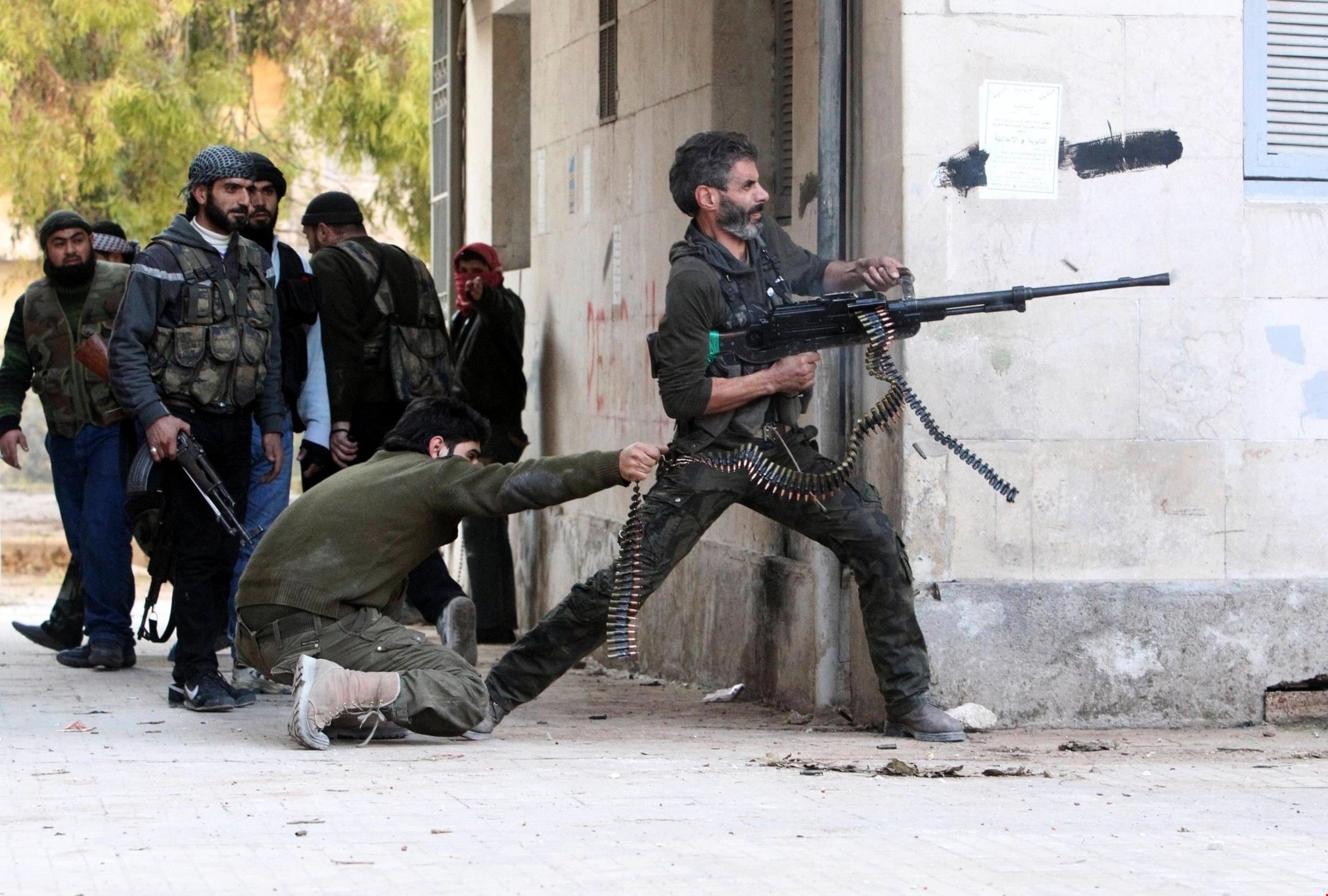 المسلحون في الغوطة لم يستجيبوا للنداءات المتكررة المسلحون في الغوطة لم يستجيبوا للنداءات المتكررة