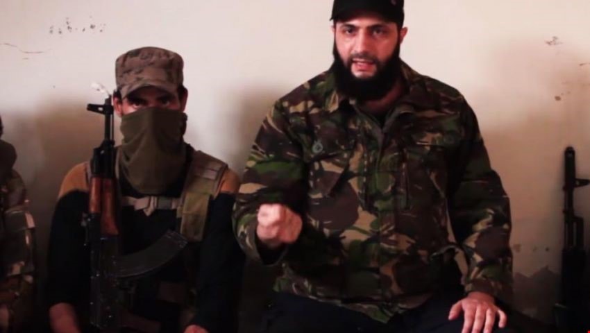 مقاتلو الجولاني يتوعدون حسن صوفان صوفان قائد جبهة تحرير سوريا وملاحقته حتى معقله مقاتلو الجولاني يتوعدون حسن صوفان صوفان قائد جبهة تحرير سوريا وملاحقته حتى معقله