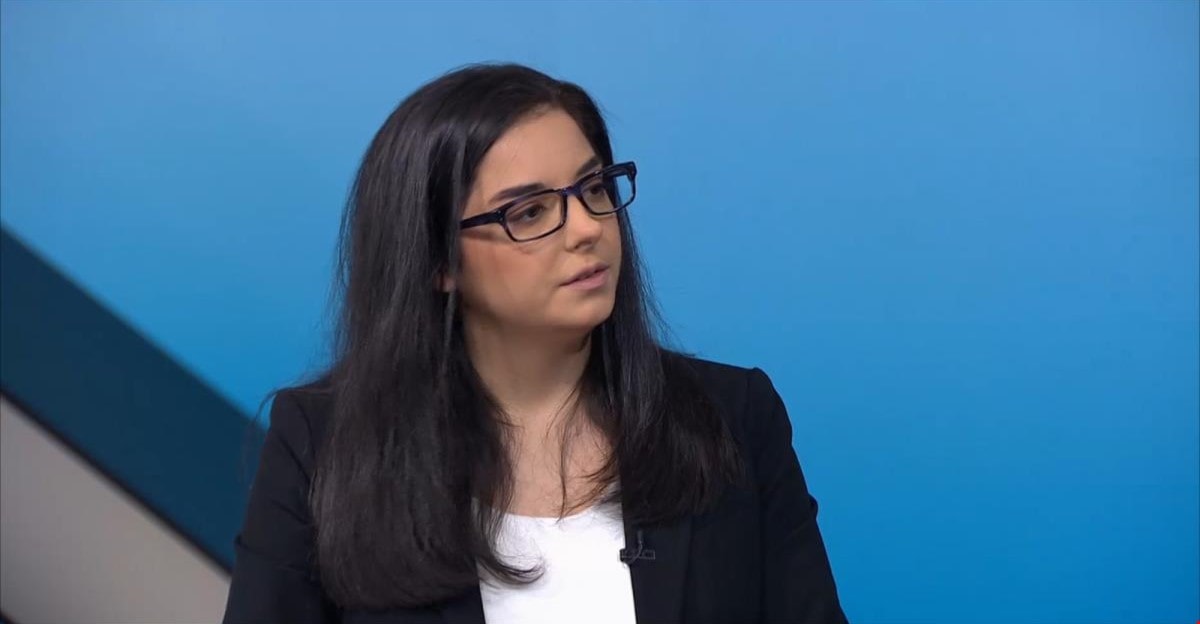 المتحدثة الإقليمية لوزارة الخارجية الأميركية: ندعم قرار الشعب السوري المتحدثة الإقليمية لوزارة الخارجية الأميركية: ندعم قرار الشعب السوري