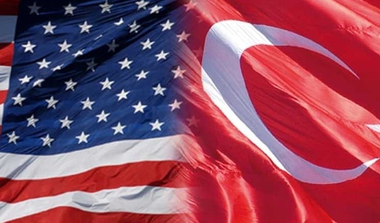 يواصل الأتراك لعبتهم ، ويضعون الأميركان بين خيارين: إما الورقة الكردية التكتيكية وإما الورقة التركية الاستراتيجية يواصل الأتراك لعبتهم ، ويضعون الأميركان بين خيارين: إما الورقة الكردية التكتيكية وإما الورقة التركية الاستراتيجية