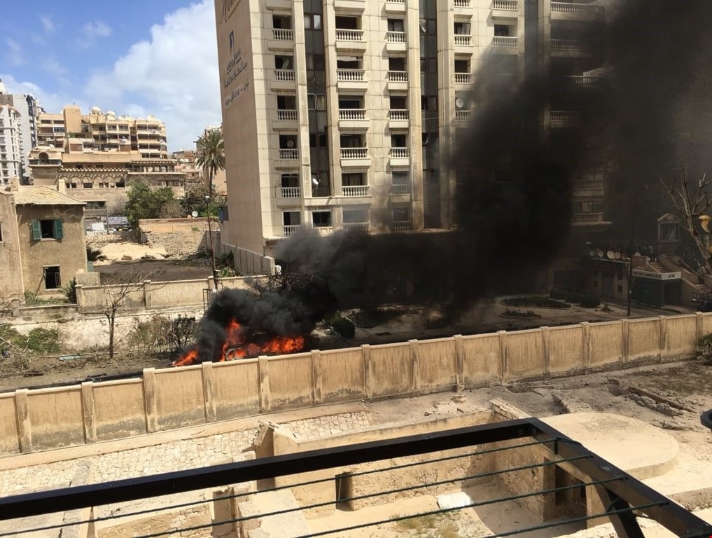 وزارة الصحة المصرية: استشهاد شخص واصابة اثنين بتفجير سيارة مفخخة في مدينة الاسكندرية وزارة الصحة المصرية: استشهاد شخص واصابة اثنين بتفجير سيارة مفخخة في مدينة الاسكندرية