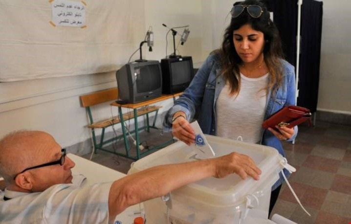 اللبنانيون سيختارون ممثليهم للبرلمان في السادس من أيار/مايو المقبل اللبنانيون سيختارون ممثليهم للبرلمان في السادس من أيار/مايو المقبل