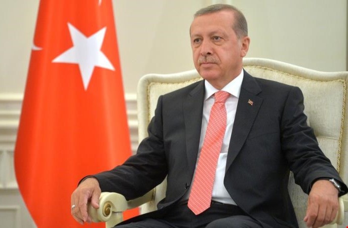 لم تعترض أنقرة على عملية تحرير الغوطة، بل تعاونت مع موسكو في حل مشكلة نقل المسلّحين إلى إدلب وجرابلس لم تعترض أنقرة على عملية تحرير الغوطة، بل تعاونت مع موسكو في حل مشكلة نقل المسلّحين إلى إدلب وجرابلس