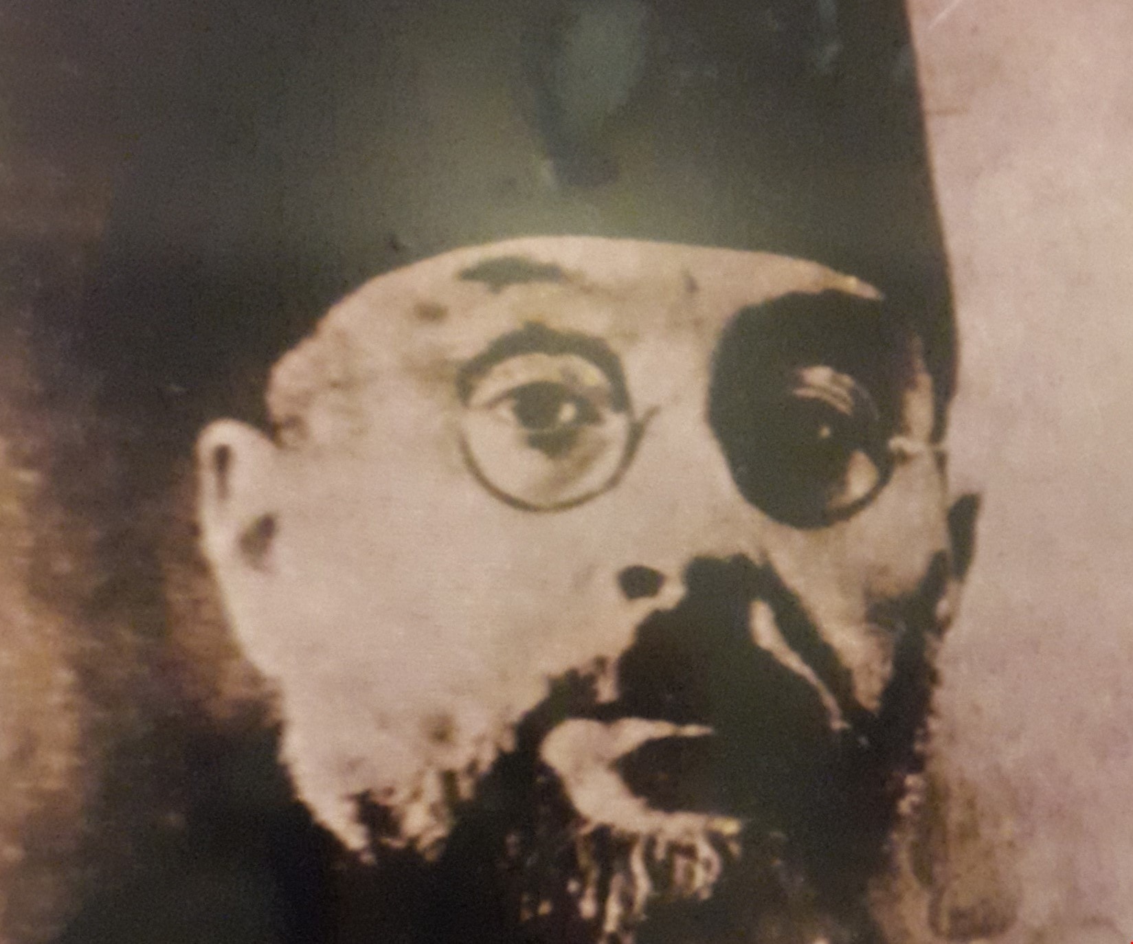 سعت حركة النهضة إلى الاستحواذ على الثعالبي على اعتبار أن الرجل من شيوخ الزيتونة سعت حركة النهضة إلى الاستحواذ على الثعالبي على اعتبار أن الرجل من شيوخ الزيتونة