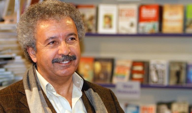 الأديب الفلسطيني إبراهيم نصرالله الأديب الفلسطيني إبراهيم نصرالله