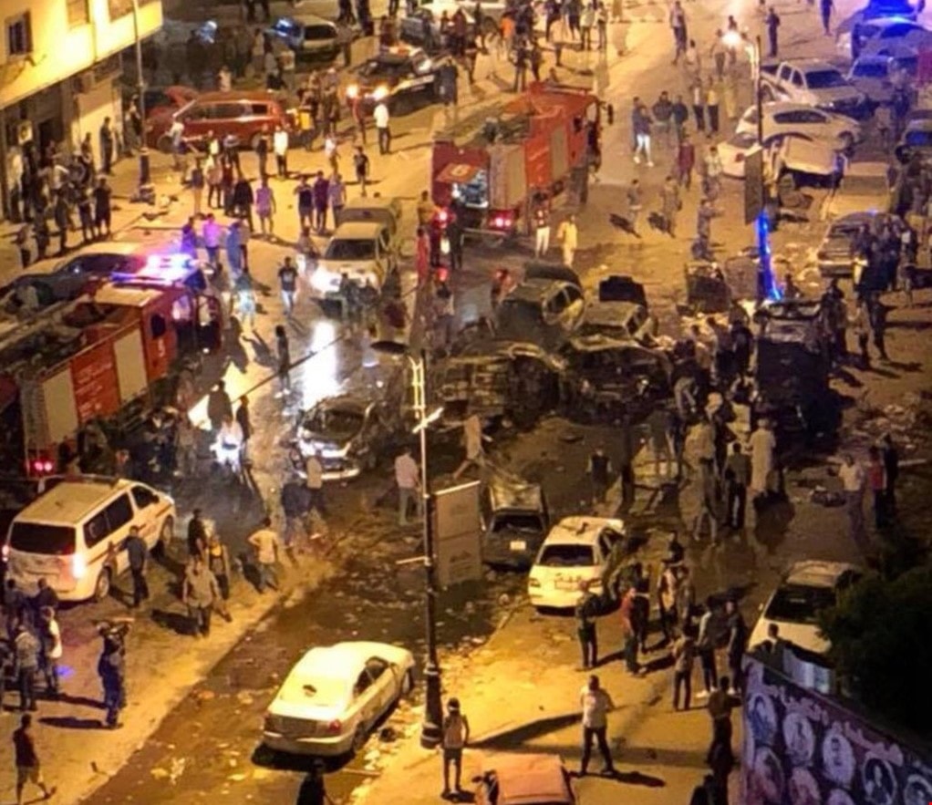 7 شهداء وأكثر من 22 جريحاً في التفجير ببنغازي 7 شهداء وأكثر من 22 جريحاً في التفجير ببنغازي