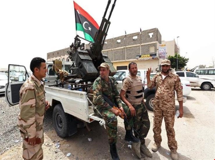 الجيش الليبي يسيطر على معقل تنظيم "أنصار الشريعة" جنوب غرب مدينة درنة الجيش الليبي يسيطر على معقل تنظيم "أنصار الشريعة" جنوب غرب مدينة درنة