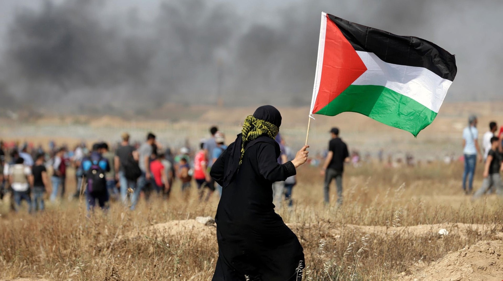 الجبهة الشعبية تدعو إلى استمرار وتصعيد الحراك الشعبي في الضفة المحتلة وعموم الأراضي الفلسطينية الجبهة الشعبية تدعو إلى استمرار وتصعيد الحراك الشعبي في الضفة المحتلة وعموم الأراضي الفلسطينية