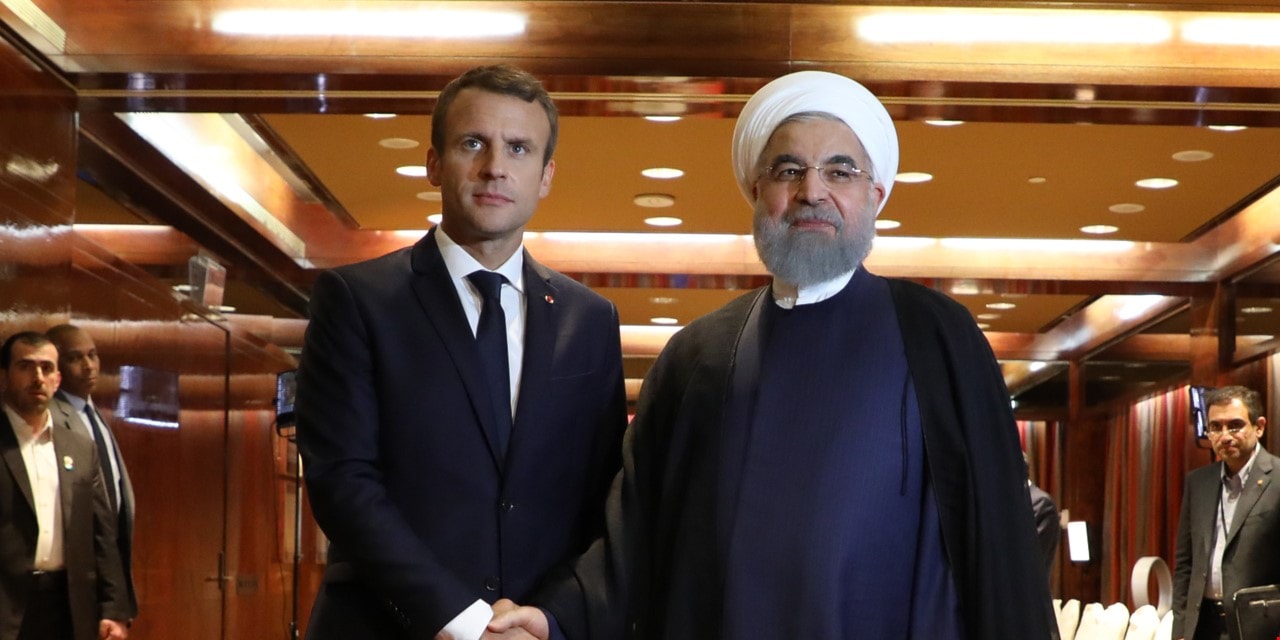 ماكرون لروحاني: يجب أن لا نفسح المجال لمن يريدون القضاء على الاتفاق النووي ماكرون لروحاني: يجب أن لا نفسح المجال لمن يريدون القضاء على الاتفاق النووي