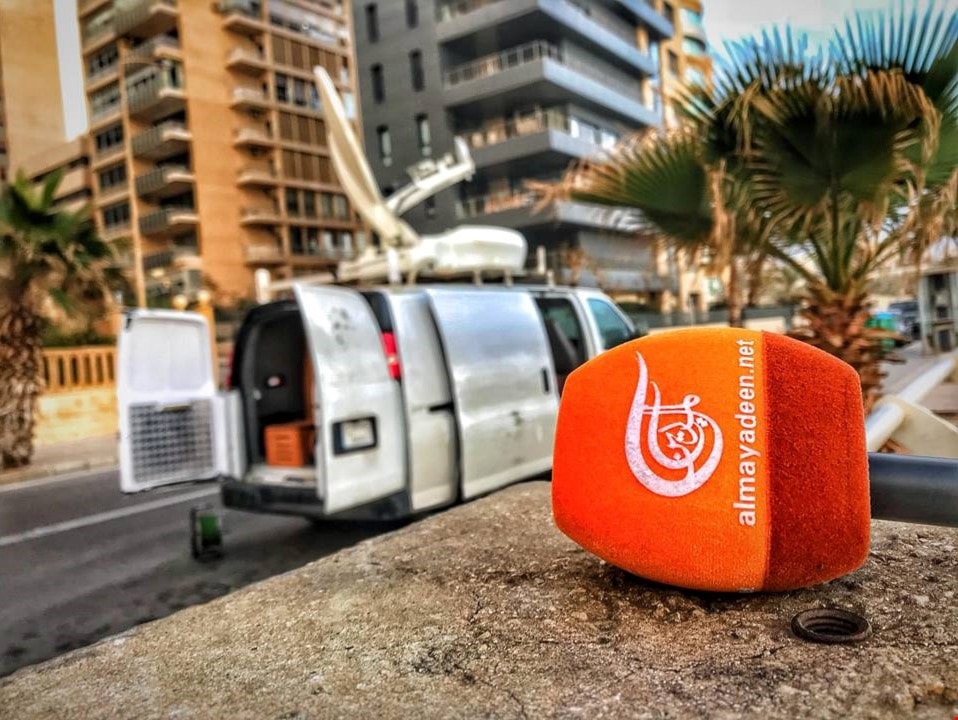 الميادين ولِدت في وقتٍ تخلّت أغلب القنوات الإخبارية عن مهنيّتها ومصداقيّتها الميادين ولِدت في وقتٍ تخلّت أغلب القنوات الإخبارية عن مهنيّتها ومصداقيّتها