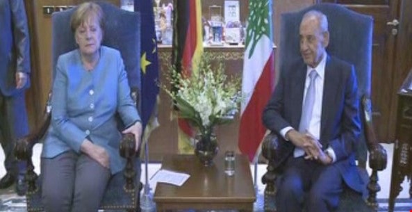 بري يؤكد لميركل تمسك لبنان بحقوقه وحدوده البرية والبحرية بري يؤكد لميركل تمسك لبنان بحقوقه وحدوده البرية والبحرية