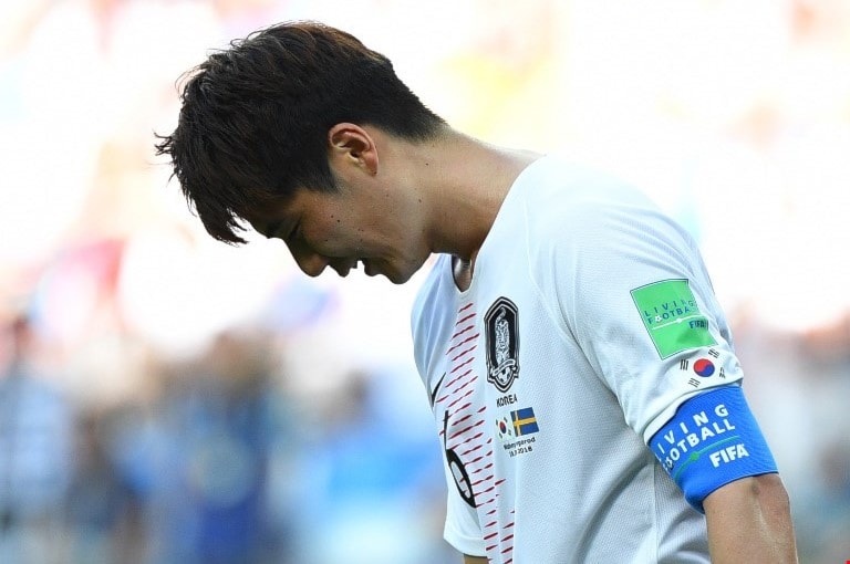 قائد المنتخب الكوري الجنوبي، كي سون يونغ (أ ف ب) قائد المنتخب الكوري الجنوبي، كي سون يونغ (أ ف ب)