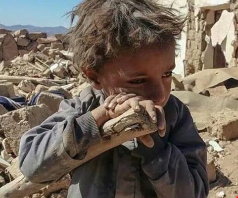 تقف الولايات المتحدة وبريطانيا وفرنسا على رأس القوى المُعيقة للجهود الأممية لإنهاء الحرب في اليمن تقف الولايات المتحدة وبريطانيا وفرنسا على رأس القوى المُعيقة للجهود الأممية لإنهاء الحرب في اليمن