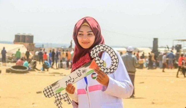 رزان النجار الشاهدة على طغيان آلة القتل الإسرائيلية وعلى إجرام العدو الإسرائيلي رزان النجار الشاهدة على طغيان آلة القتل الإسرائيلية وعلى إجرام العدو الإسرائيلي