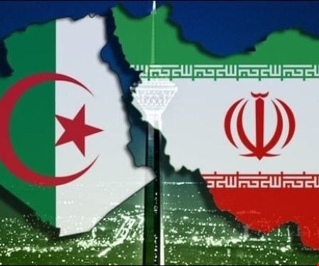 اتهامات ونعوت وصفات تتداعى وتكبر وتتضخّم كلما أشير إلى إيران بالأصابع في العلن أو السر اتهامات ونعوت وصفات تتداعى وتكبر وتتضخّم كلما أشير إلى إيران بالأصابع في العلن أو السر