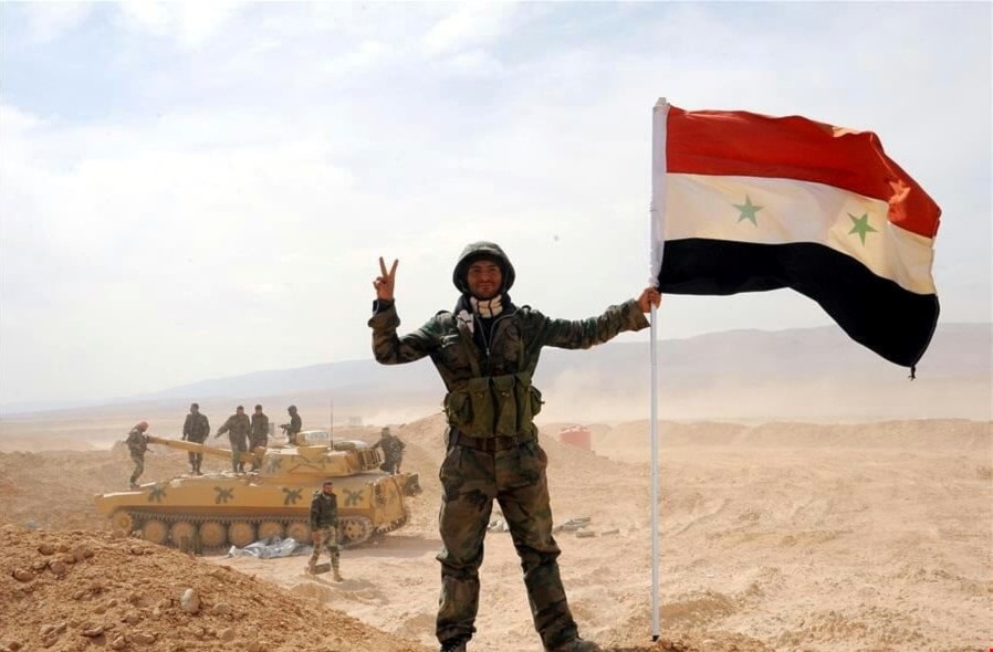 الجيش السوري على بُعد كيلومترين من الحدود مع الأردن الجيش السوري على بُعد كيلومترين من الحدود مع الأردن