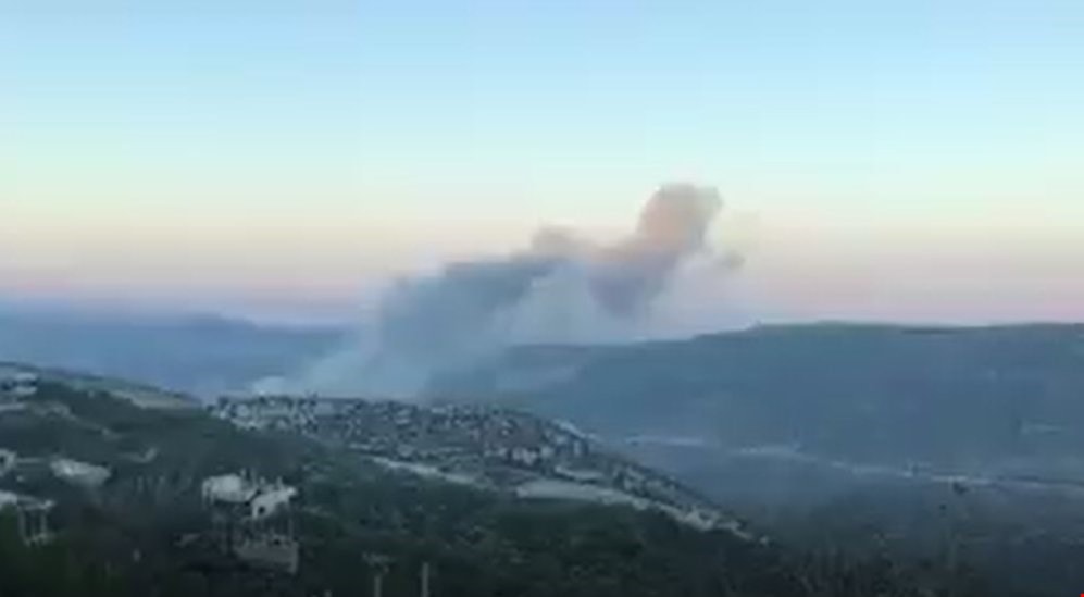 الطائرات الإسرائيلية قصفت من فوق الأراضي اللبنانية الطائرات الإسرائيلية قصفت من فوق الأراضي اللبنانية