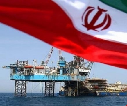 يشير بعض خبراء الإقتصاد إلى أسباب عديدة منها انعدام التنسيق بين الأجهزة الإقتصادية المؤثرة للحكومة يشير بعض خبراء الإقتصاد إلى أسباب عديدة منها انعدام التنسيق بين الأجهزة الإقتصادية المؤثرة للحكومة
