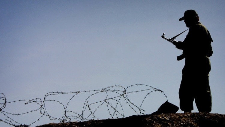 إيران: إحباط عمليتين إرهابيتين في محافظتي كردستان وخوزستان إيران: إحباط عمليتين إرهابيتين في محافظتي كردستان وخوزستان