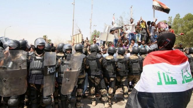 رحنا كعراقيين نفضّل الدين أو المذهب أو الطائفة على الوطن رحنا كعراقيين نفضّل الدين أو المذهب أو الطائفة على الوطن