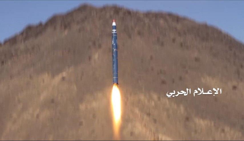القوة الصاروخية اليمنية استهدفت معسكراً مستحدثاً للجيش السعودي في ظهران بعسير القوة الصاروخية اليمنية استهدفت معسكراً مستحدثاً للجيش السعودي في ظهران بعسير