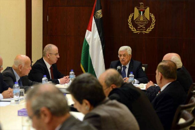 الرئاسة الفلسطينية تنفي تلقي عروض مالية من واشنطن لعودة المفاوضات الرئاسة الفلسطينية تنفي تلقي عروض مالية من واشنطن لعودة المفاوضات