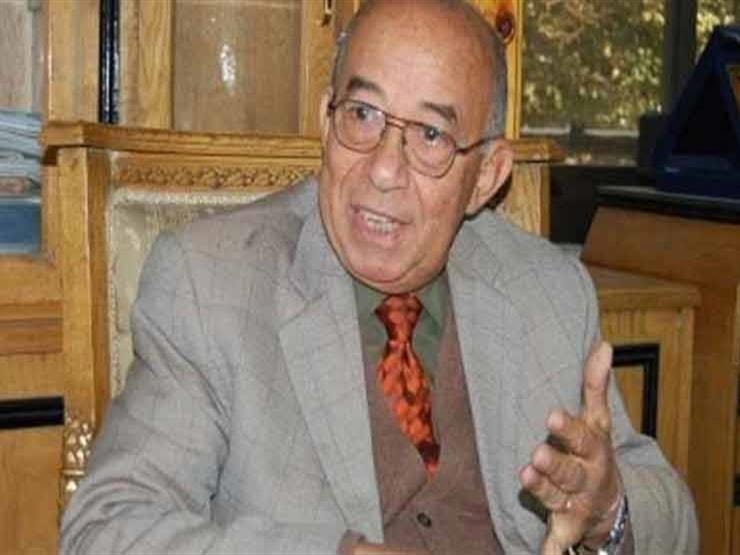 حسين عبد الرازق.. الصحافي والسياسي العصامي حسين عبد الرازق.. الصحافي والسياسي العصامي