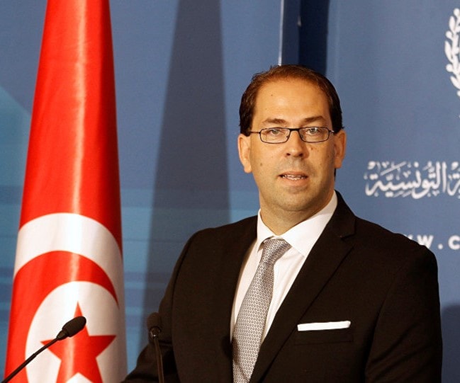 بدأها الشاهد ببضعة نواب وهاهي كتلته اليوم تضم ثلاثة وأربعين نائباً آخرهم ثمانية ندائيين اجتمع بهم وأعلنوا التحاقهم بكتلته بدأها الشاهد ببضعة نواب وهاهي كتلته اليوم تضم ثلاثة وأربعين نائباً آخرهم ثمانية ندائيين اجتمع بهم وأعلنوا التحاقهم بكتلته
