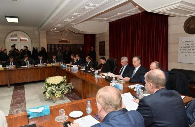 البطريرك الراعي : الشعب يعبر عن وجعه في التظاهرات وبدأ يفقد الثقة بالدولة وحكامها البطريرك الراعي : الشعب يعبر عن وجعه في التظاهرات وبدأ يفقد الثقة بالدولة وحكامها