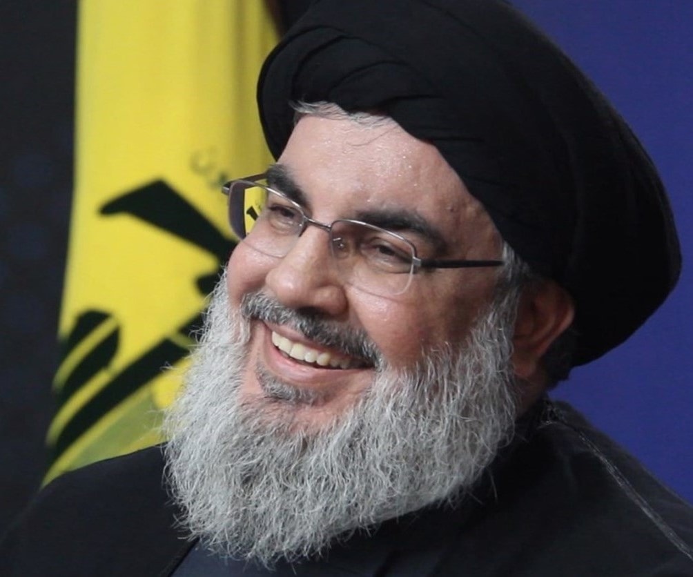 السيّد إن ضحك أعطى إشارة، وإن تكلّم أرهَب أعداءه، مقابلة الحَزم وحلّ الألغاز السيّد إن ضحك أعطى إشارة، وإن تكلّم أرهَب أعداءه، مقابلة الحَزم وحلّ الألغاز