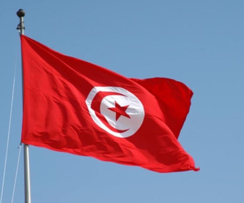 قبل أشهر تشكّلت كتلة جديدة في البرلمان التونسي، سمّيت بكتلة الائتلاف الوطني، تأسّست هذه الكتلة لإيجاد حزام سياسي لتمكين الحكومة التونسية من العمل في ظروف مريحة قبل أشهر تشكّلت كتلة جديدة في البرلمان التونسي، سمّيت بكتلة الائتلاف الوطني، تأسّست هذه الكتلة لإيجاد حزام سياسي لتمكين الحكومة التونسية من العمل في ظروف مريحة