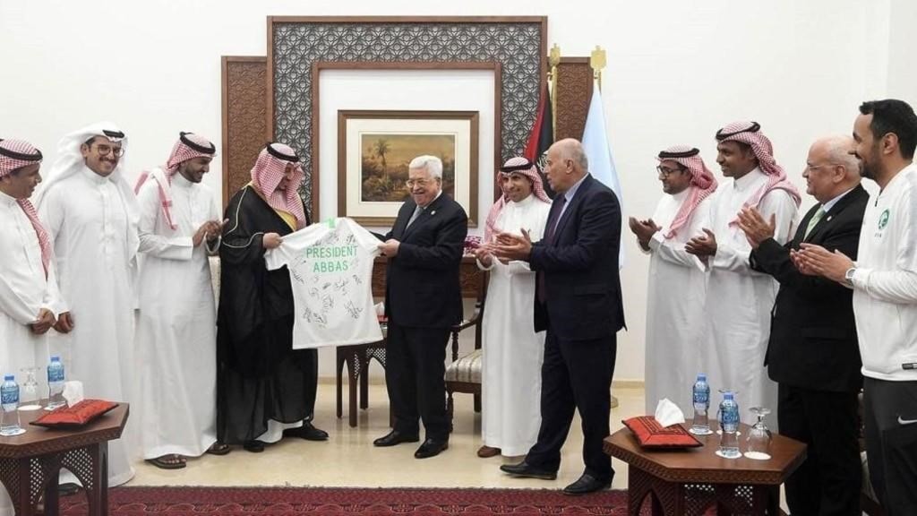 قيادي في الجهاد الإسلامي: زيارة الوفد الرياضي السعودي تطبيع مع الاحتلال قيادي في الجهاد الإسلامي: زيارة الوفد الرياضي السعودي تطبيع مع الاحتلال