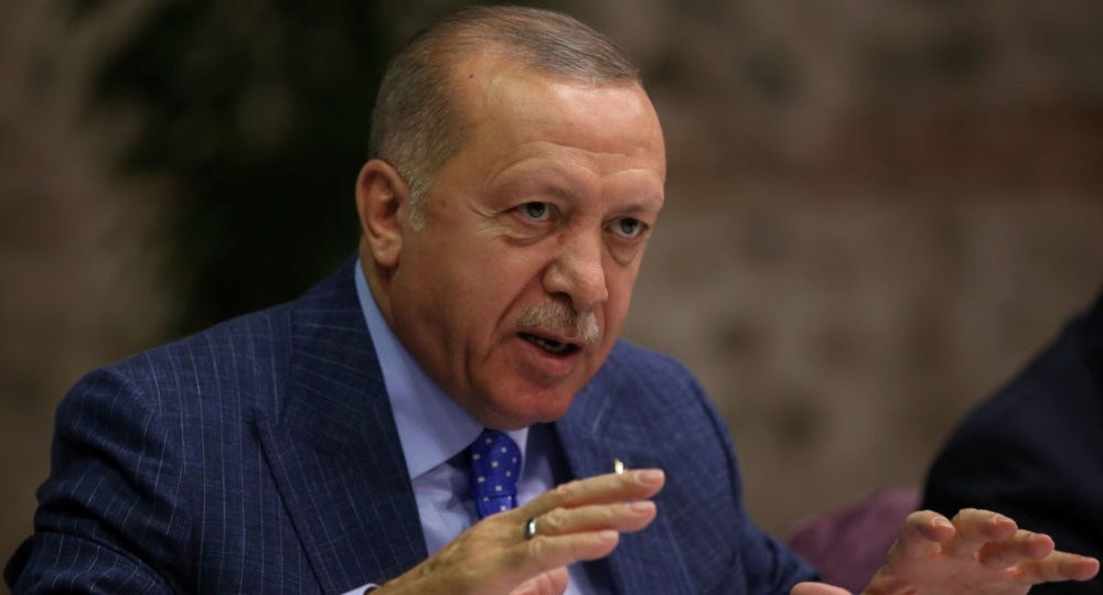 إردوغان يعلن إنشاء "منطقة آمنة" داخل الأراضي السورية إردوغان يعلن إنشاء "منطقة آمنة" داخل الأراضي السورية