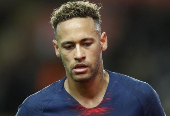 يغيب نيمار مجدداً عن فريقه في دوري الأبطال يغيب نيمار مجدداً عن فريقه في دوري الأبطال