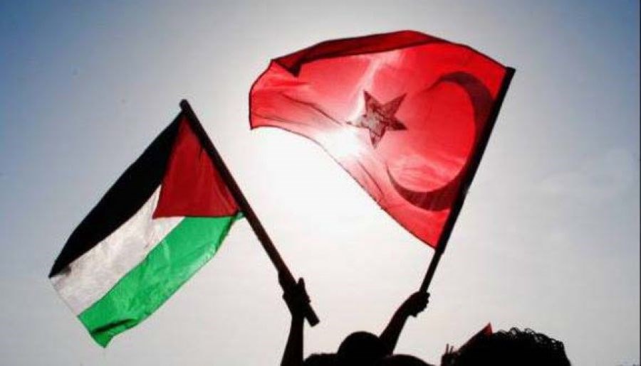هنية يهنئ خلال اتصال هاتفي الرئيس التونسي المنتخب قيس سعيد بفوزه هنية يهنئ خلال اتصال هاتفي الرئيس التونسي المنتخب قيس سعيد بفوزه