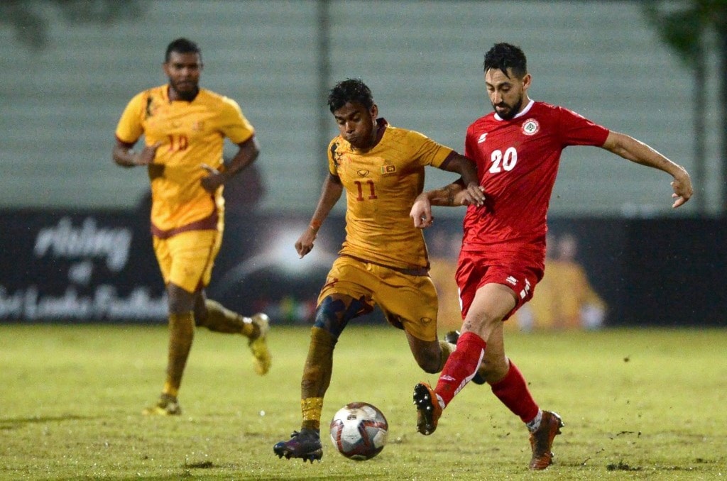 عاد منتخب لبنان من سريلانكا بفوز بنتيجة 3-0 (أ ف ب) عاد منتخب لبنان من سريلانكا بفوز بنتيجة 3-0 (أ ف ب)