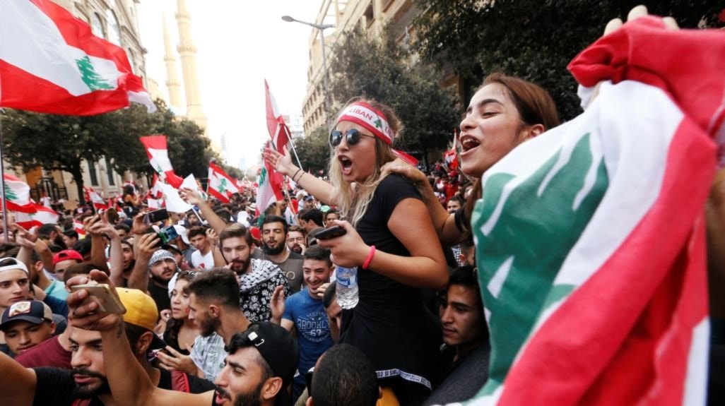كيف ستتعامل الأحزاب اللبنانية مع صحوة الوعي لدى المتظاهرين؟ كيف ستتعامل الأحزاب اللبنانية مع صحوة الوعي لدى المتظاهرين؟