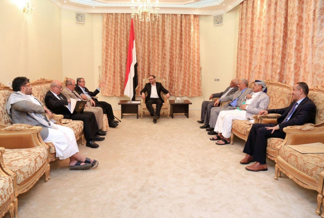 المجلس السياسي الأعلى في اليمن يرحب بالتعاطي الايجابي مع مبادرة المشاط المجلس السياسي الأعلى في اليمن يرحب بالتعاطي الايجابي مع مبادرة المشاط